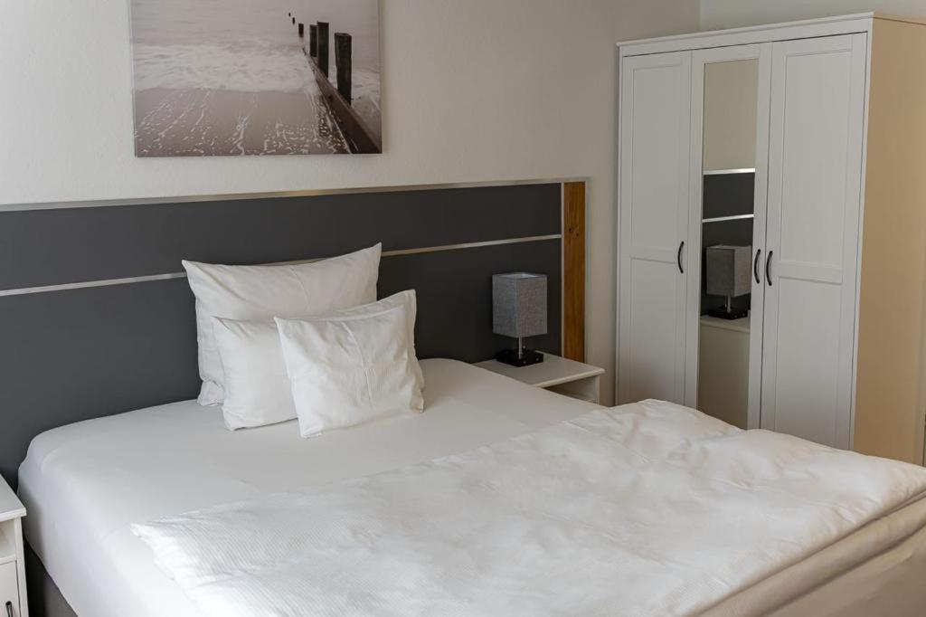 City Apartments Bad Wimpfen Warum-Ins-Hotel Esterno foto